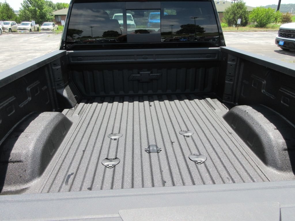 2026 Chevrolet Silverado 3500 HD LTZ - Photo 15