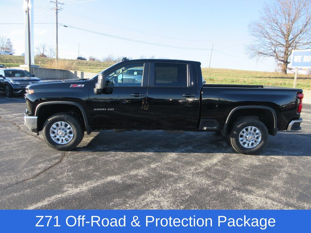 2024 Chevrolet Silverado 2500HD LT photo 2