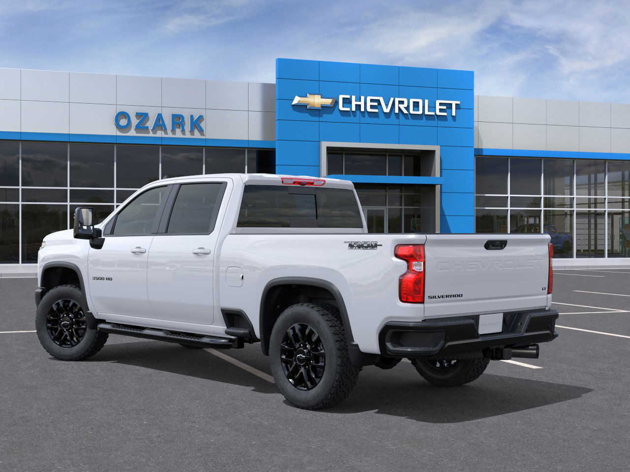 2025 Chevrolet Silverado 3500HD LT photo 3