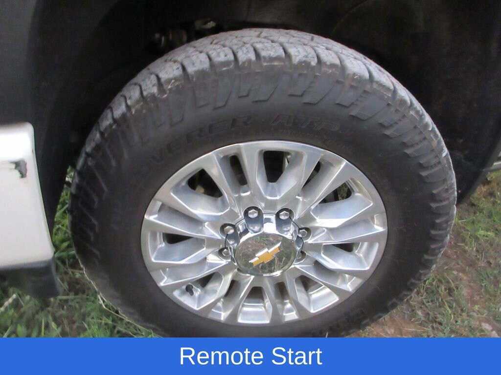 Used 2022 Chevrolet Silverado 3500 HD High Country Truck Crew Cab
