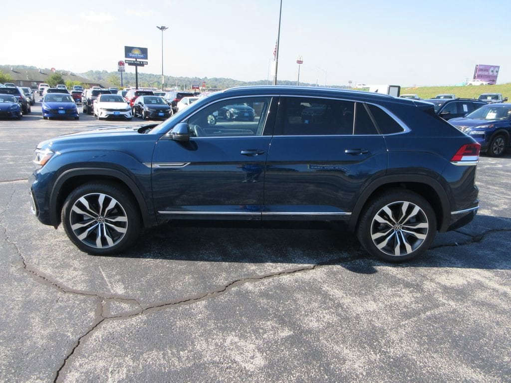 Used 2023 Volkswagen Atlas Cross Sport 3.6L V6 SEL Premium R-Line SUV