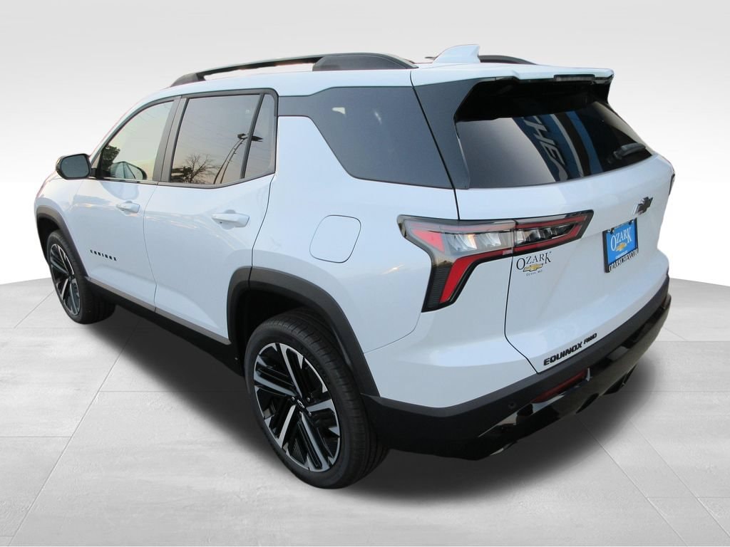 2027 Chevrolet Equinox RS - Photo 3