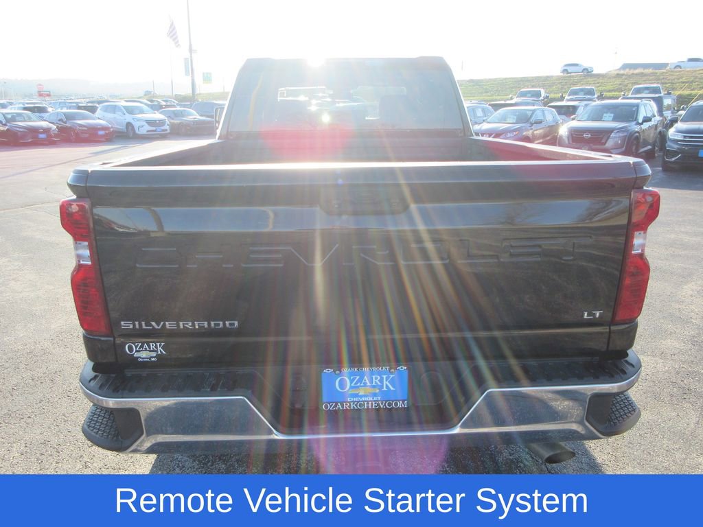 2024 Chevrolet Silverado 2500HD LT photo 4