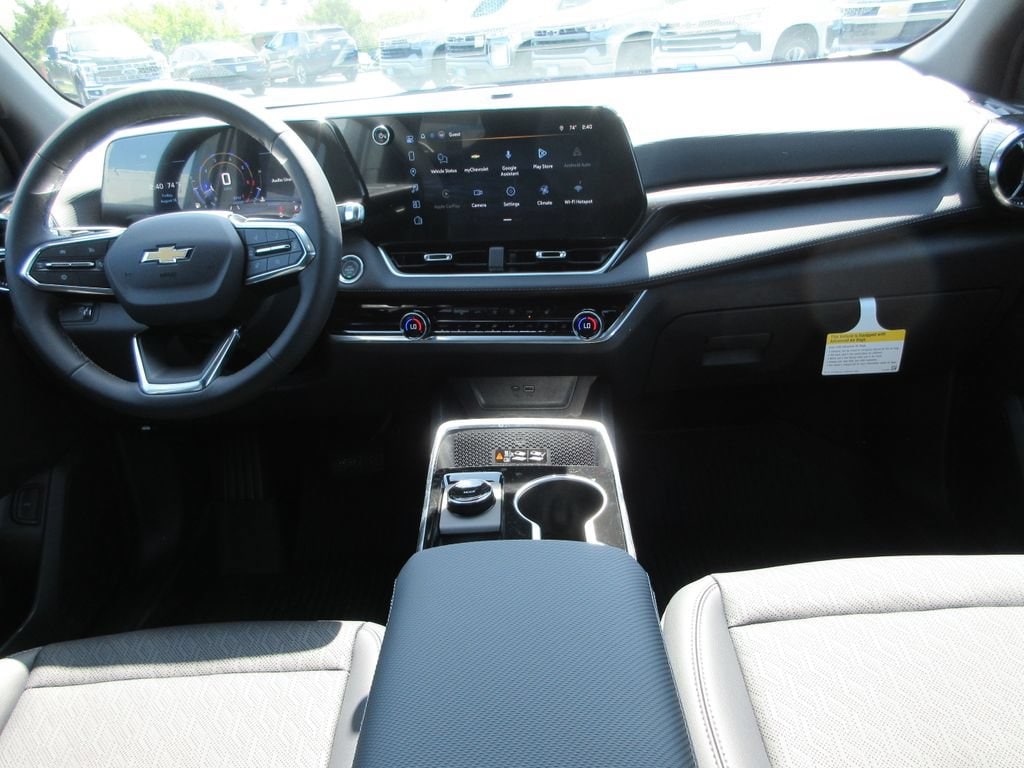 2027 Chevrolet Equinox LT - Photo 15