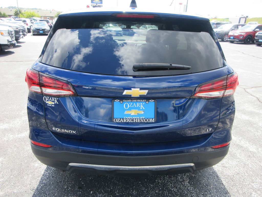 2022 Chevrolet Equinox LT photo 4