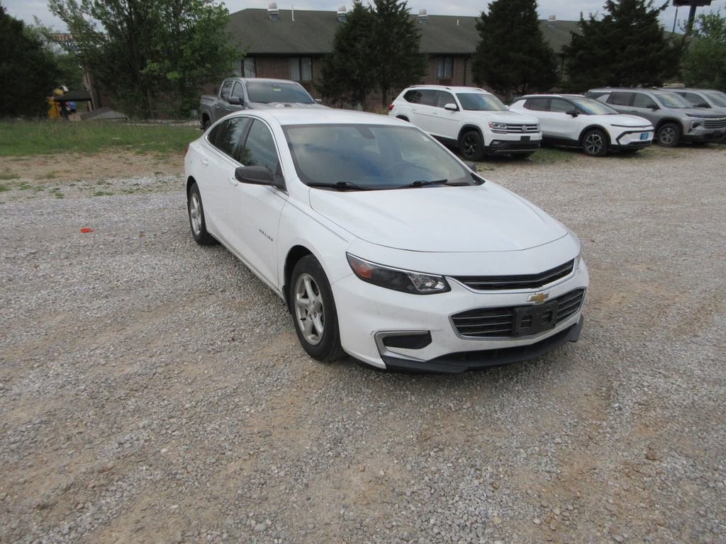 Used 2017 Chevrolet Malibu 1LS with VIN 1G1ZB5ST9HF222902 for sale in Ozark, MO
