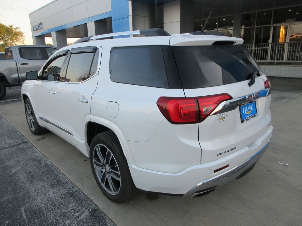 2019 Gmc Acadia Denali photo 3