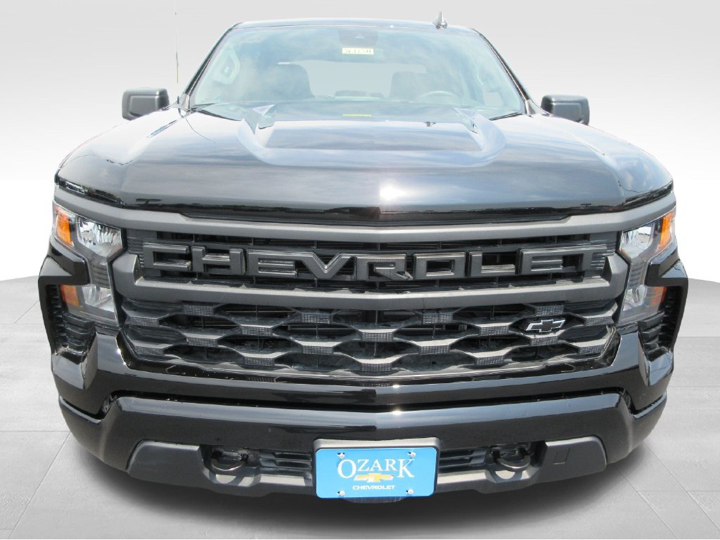 2026 Chevrolet Silverado 1500 Custom - Photo 8