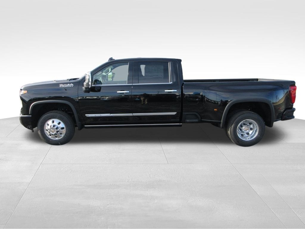 New 2026 Chevrolet Silverado 3500 HD High Country Truck