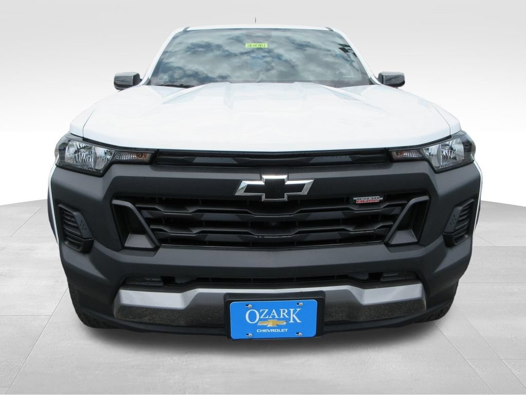 2026 Chevrolet Colorado Trail Boss - Photo 9