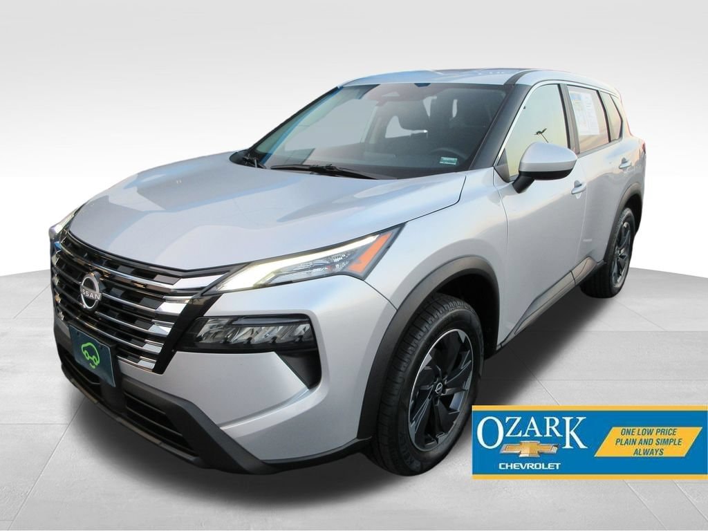 Used 2025 Nissan Rogue SV SUV