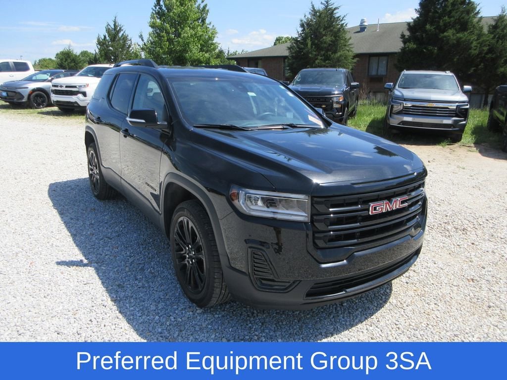 Used 2023 GMC Acadia SLE SUV