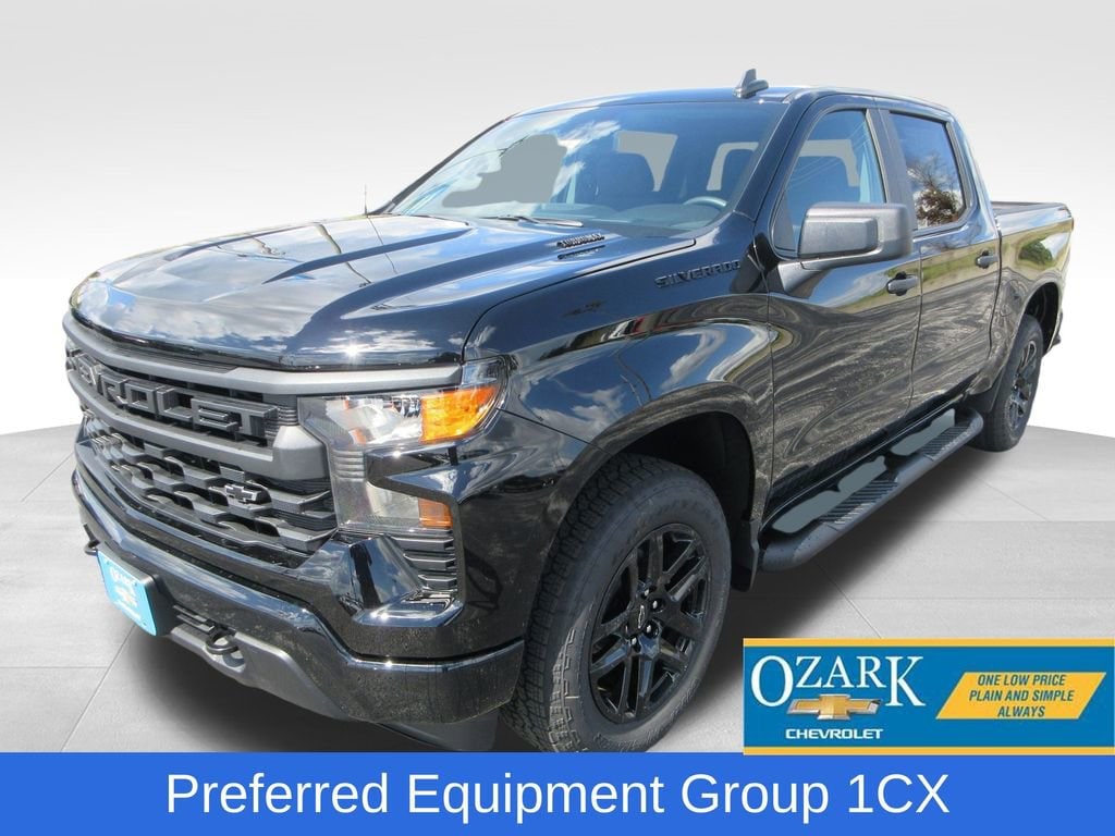 2026 Chevrolet Silverado 1500 Custom's photo