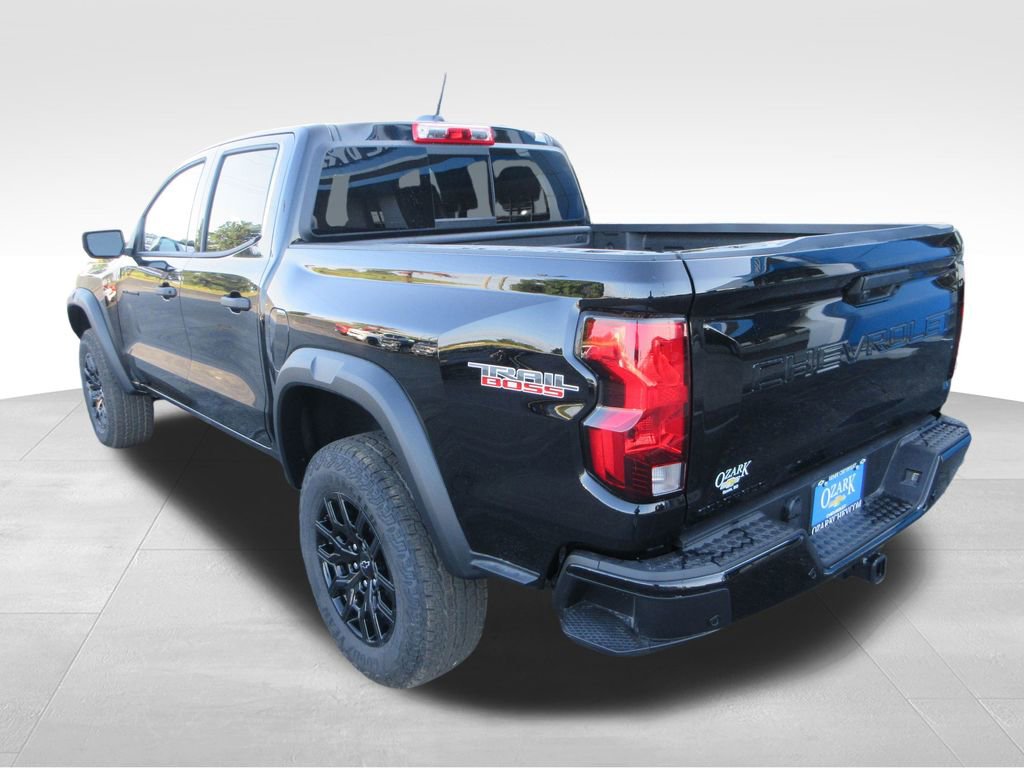 2026 Chevrolet Colorado Trail Boss photo 3