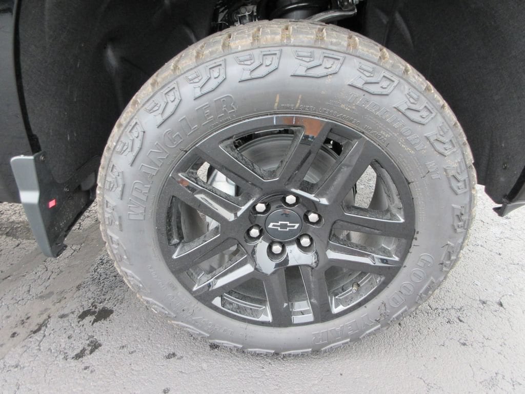 2026 Chevrolet Silverado 1500 Custom Trail Boss - Photo 10