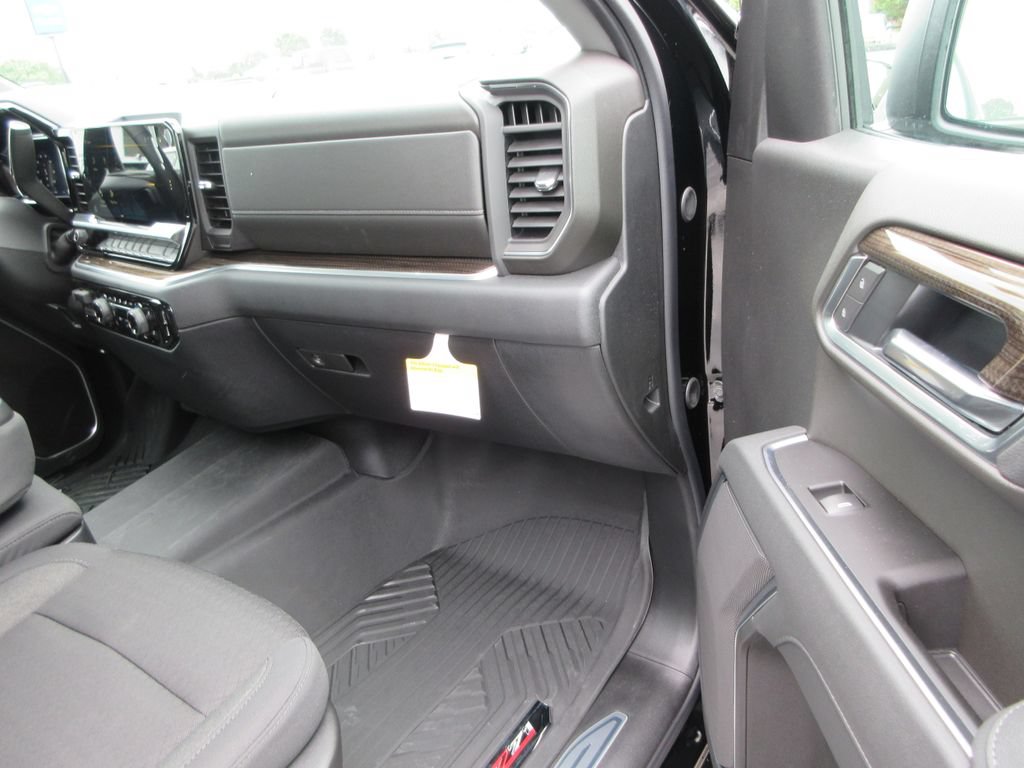 2026 Chevrolet Silverado 1500 RST - Photo 20