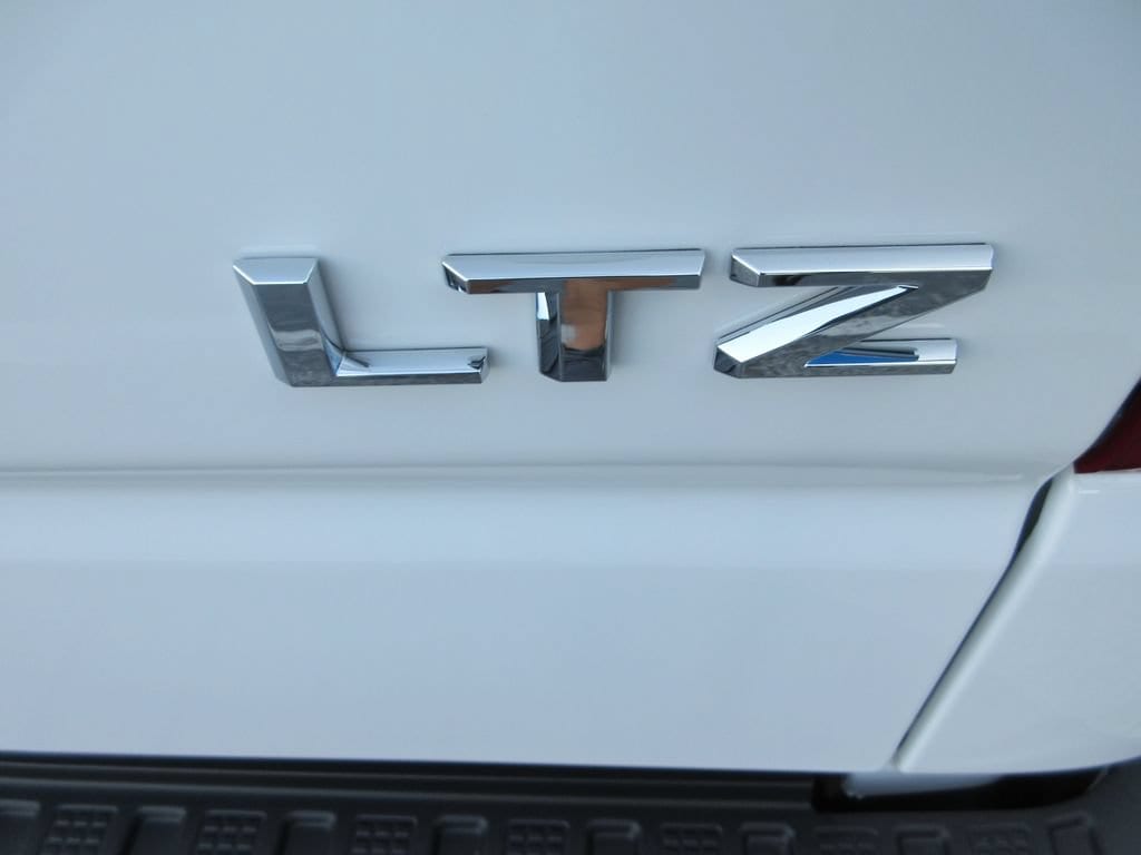 2026 Chevrolet Silverado 1500 LTZ - Photo 13
