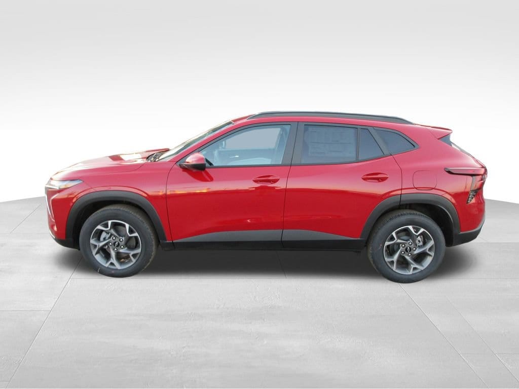 2026 Chevrolet Trax LT - Photo 2