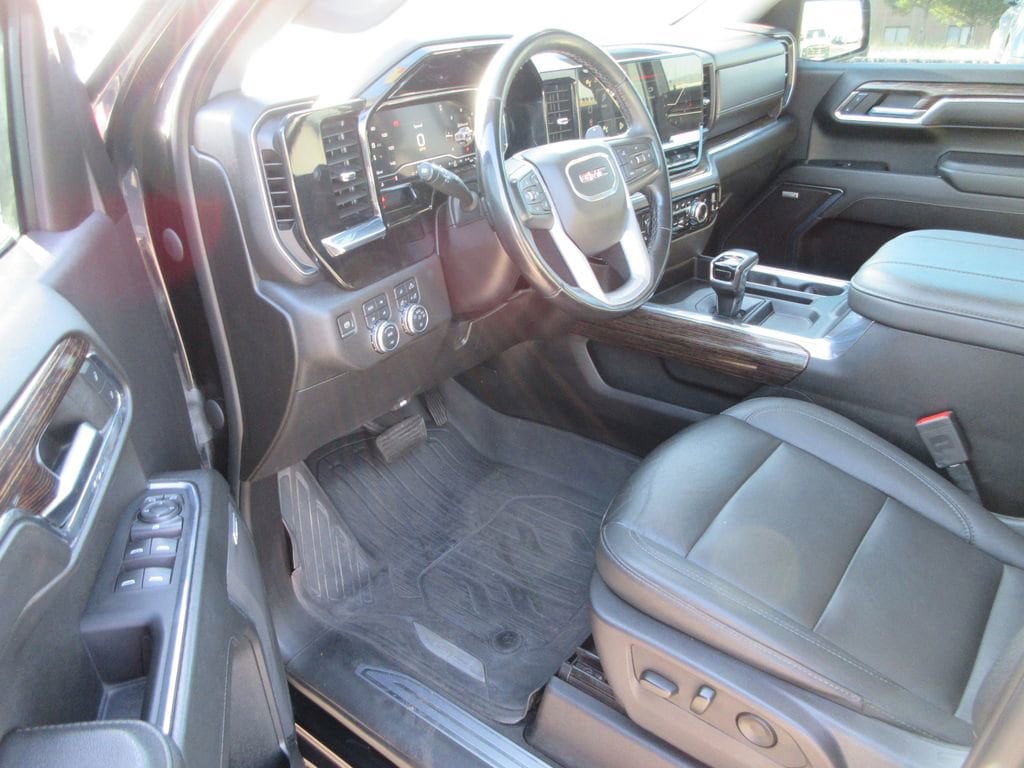 2024 GMC Sierra 1500 Elevation - Photo 15