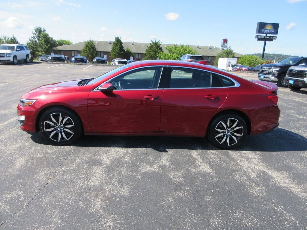 Used 2023 Chevrolet Malibu RS Car