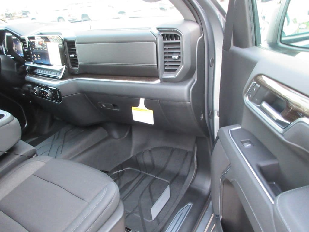 2026 Chevrolet Silverado 1500 RST - Photo 21