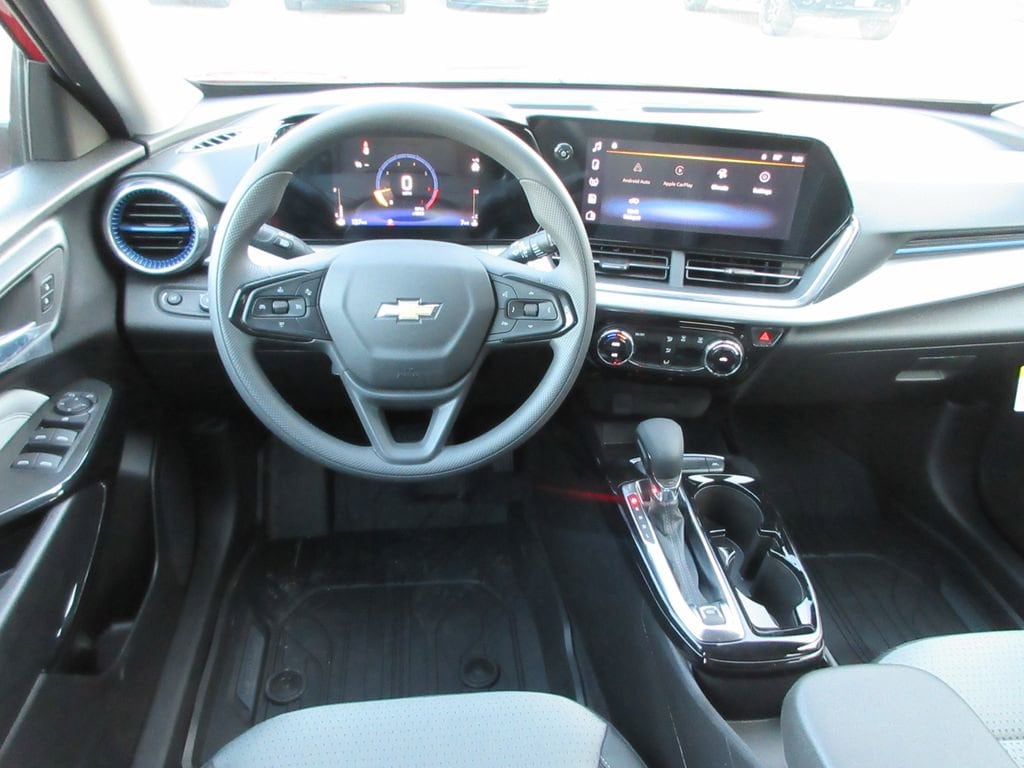 2026 Chevrolet Trax LT - Photo 14
