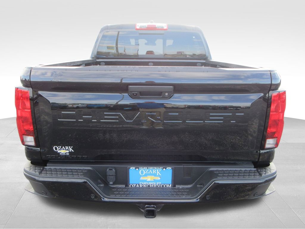 2026 Chevrolet Colorado Trail Boss photo 4