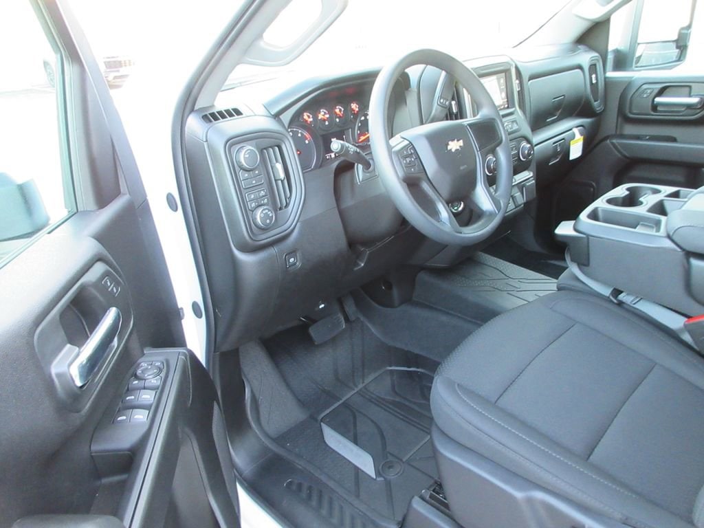 2026 Chevrolet Silverado 3500 HD Work Truck - Photo 15