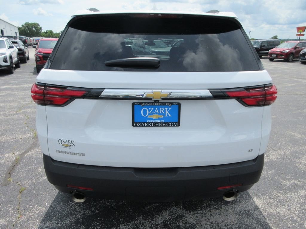 Used 2023 Chevrolet Traverse LT Cloth SUV