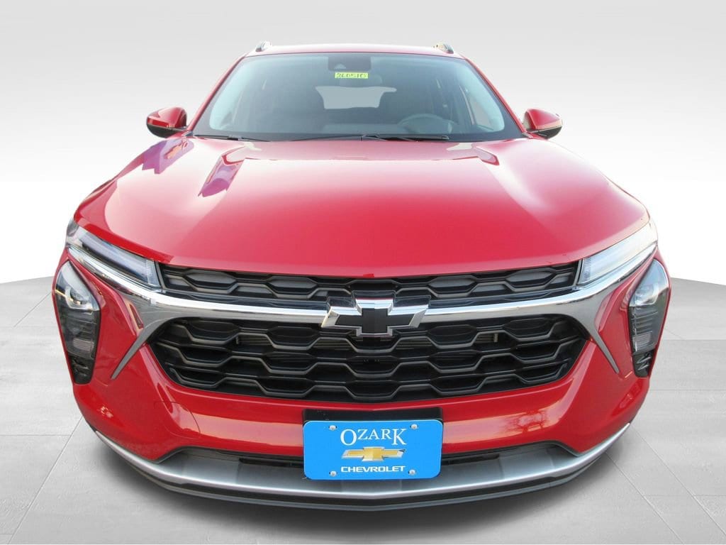 2026 Chevrolet Trax LT - Photo 8