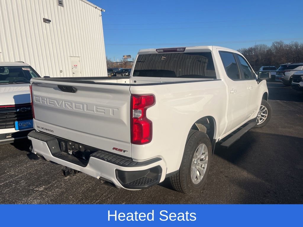 2019 Chevrolet Silverado 1500 RST photo 2