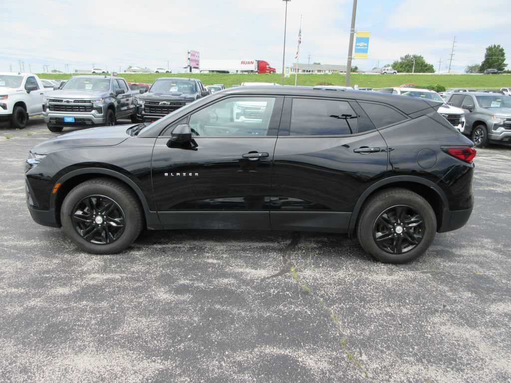 Used 2021 Chevrolet Blazer 2LT with VIN 3GNKBHRS1MS520431 for sale in Ozark, MO