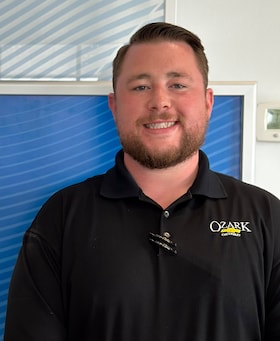 Staff member CHRIS from 7ee7f4399458