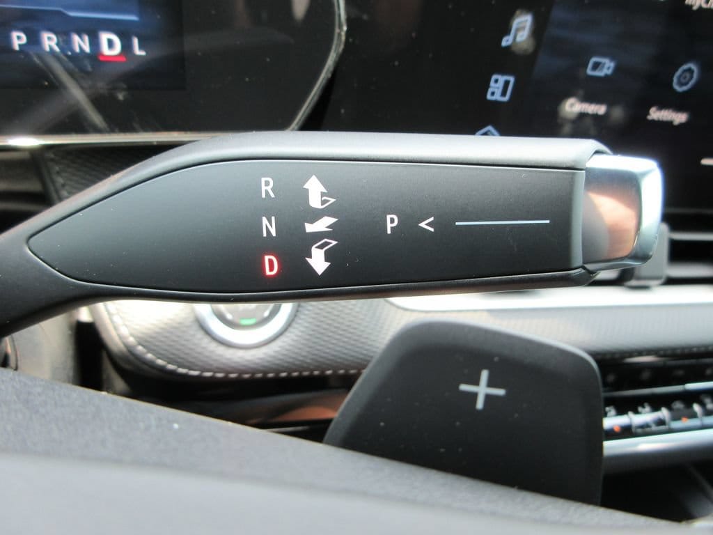 2027 Chevrolet Equinox LT - Photo 27