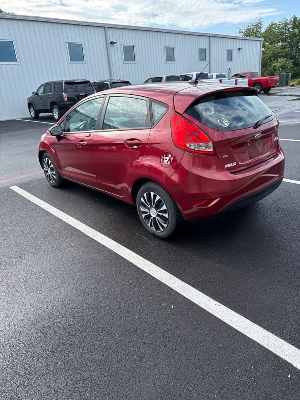 Used 2013 Ford Fiesta SE Hatchback