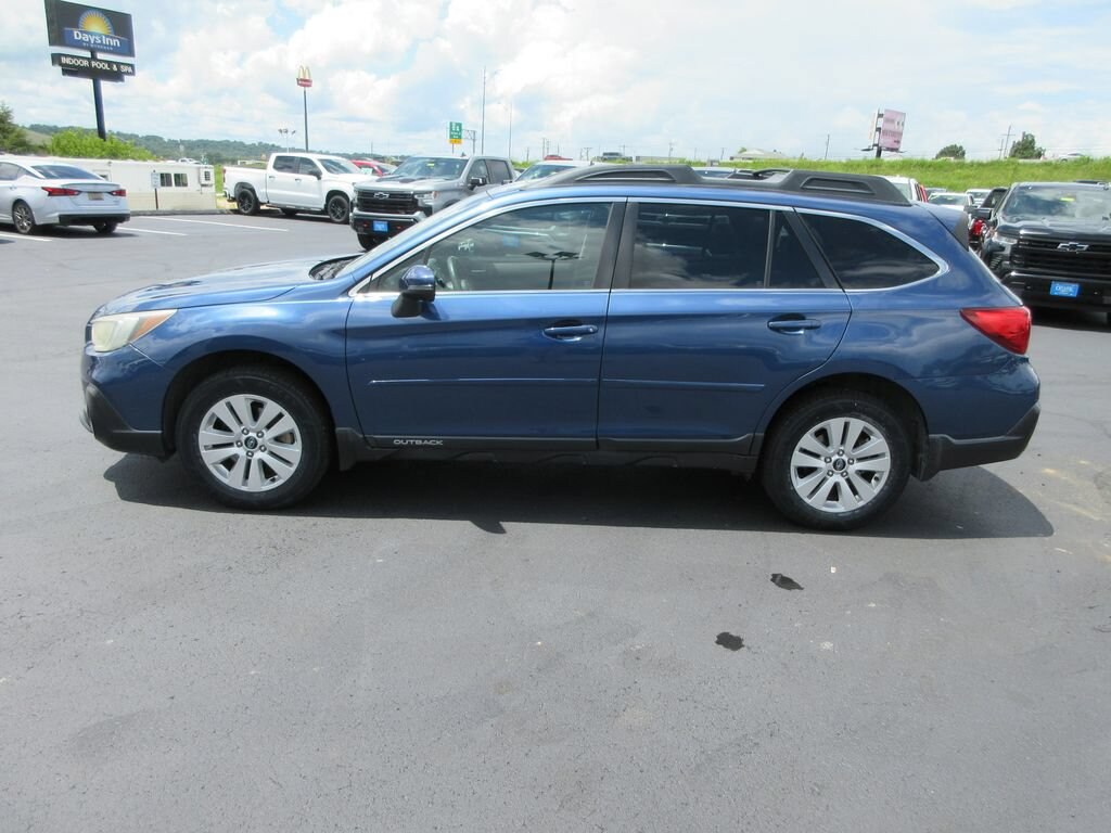 Used 2019 Subaru Outback 2.5i Premium SUV
