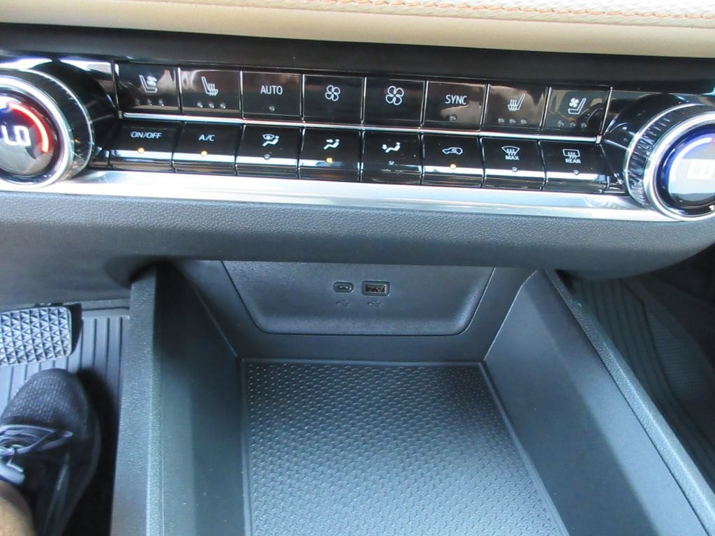 2027 Chevrolet Equinox ACTIV - Photo 32