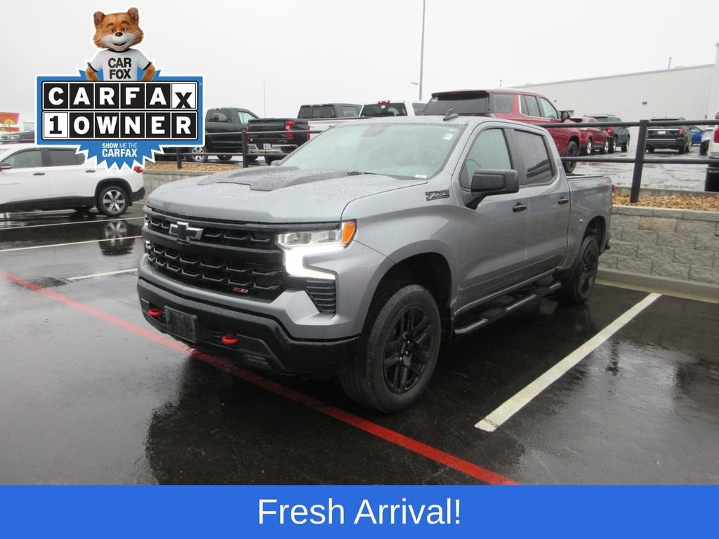 2024 Chevrolet Silverado 1500 LT Trail Boss 4X4 Crew Cab Standard Box's photo
