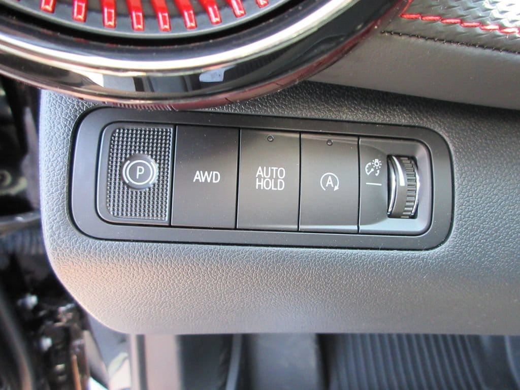 2027 Chevrolet Equinox RS - Photo 24