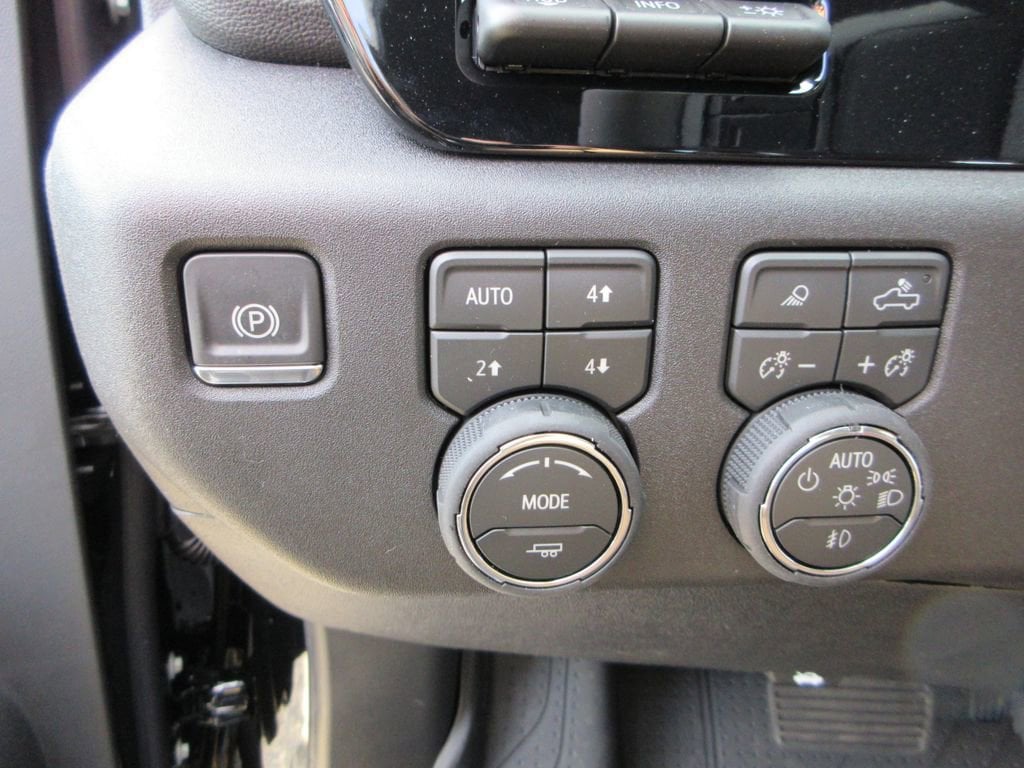 2026 Chevrolet Silverado 3500 HD High Country - Photo 26