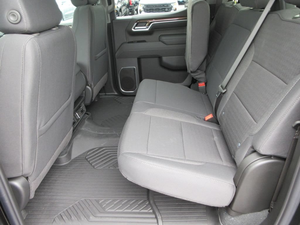 2026 Chevrolet Silverado 1500 RST - Photo 15