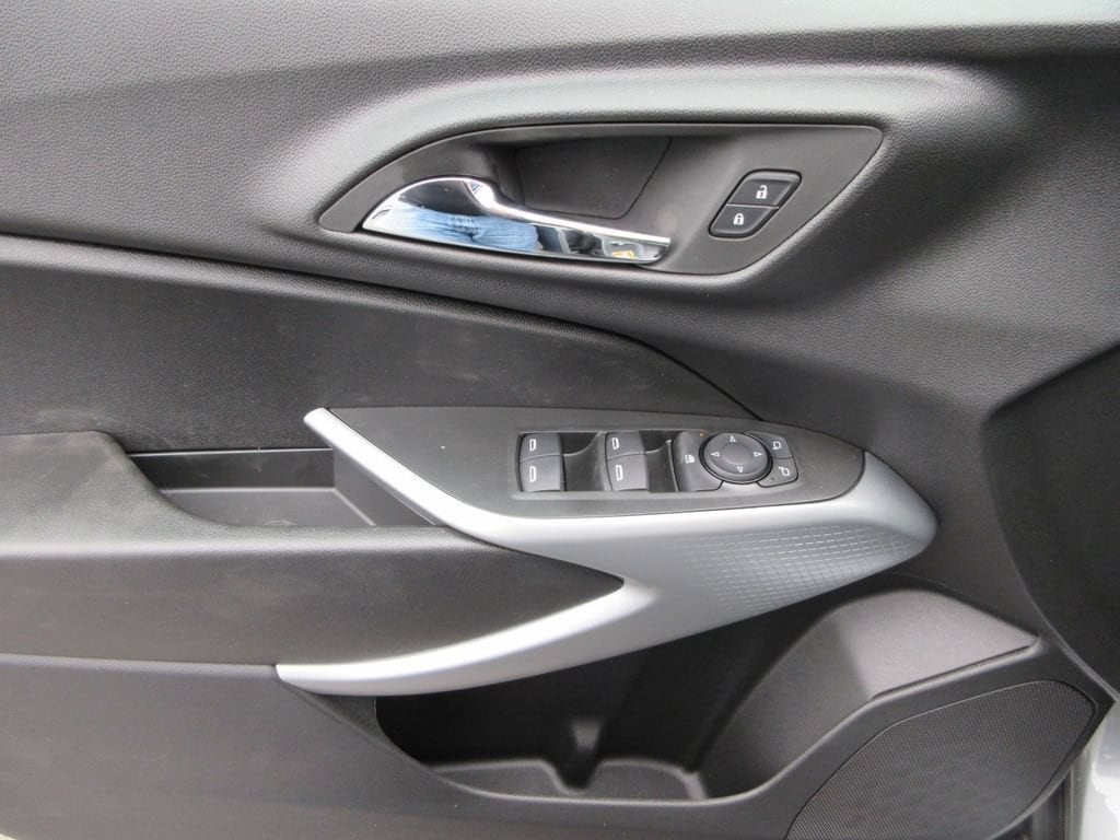 2026 Chevrolet Trax LS - Photo 20