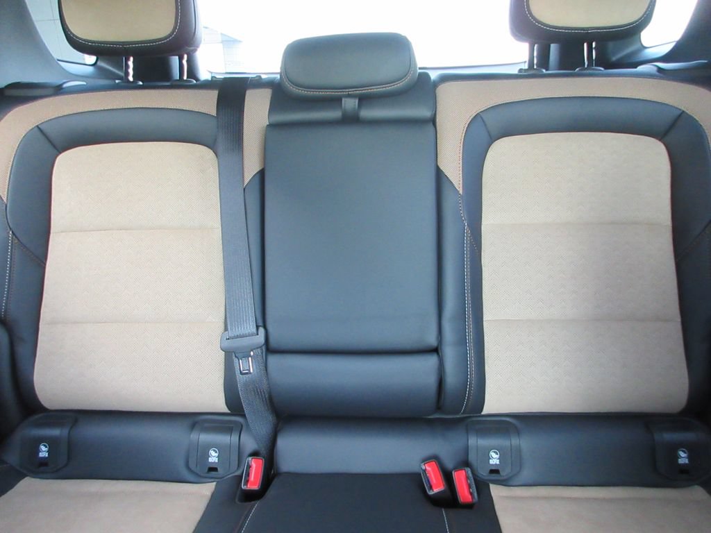 2027 Chevrolet Equinox ACTIV - Photo 19