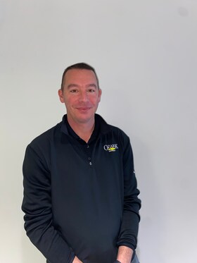 Staff member LEVI from 7ee7f4399458