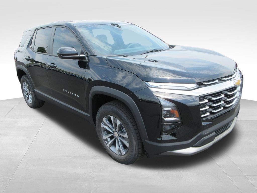 2027 Chevrolet Equinox LT - Photo 8