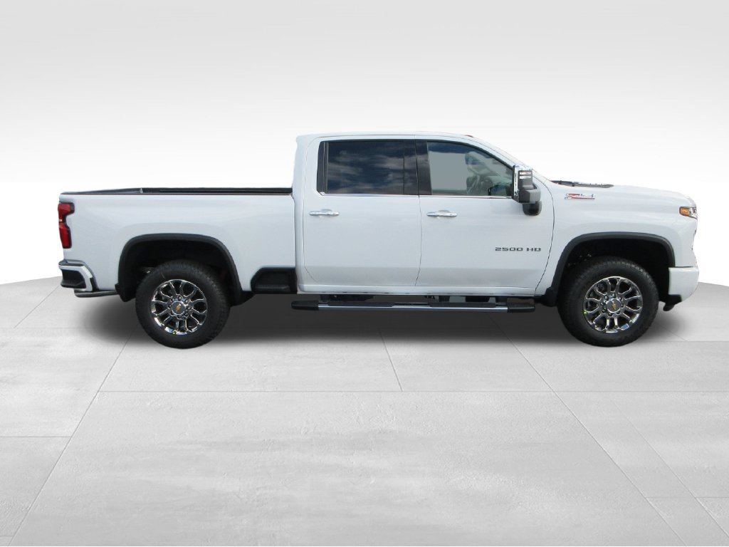 2026 Chevrolet Silverado 2500 HD LTZ - Photo 7