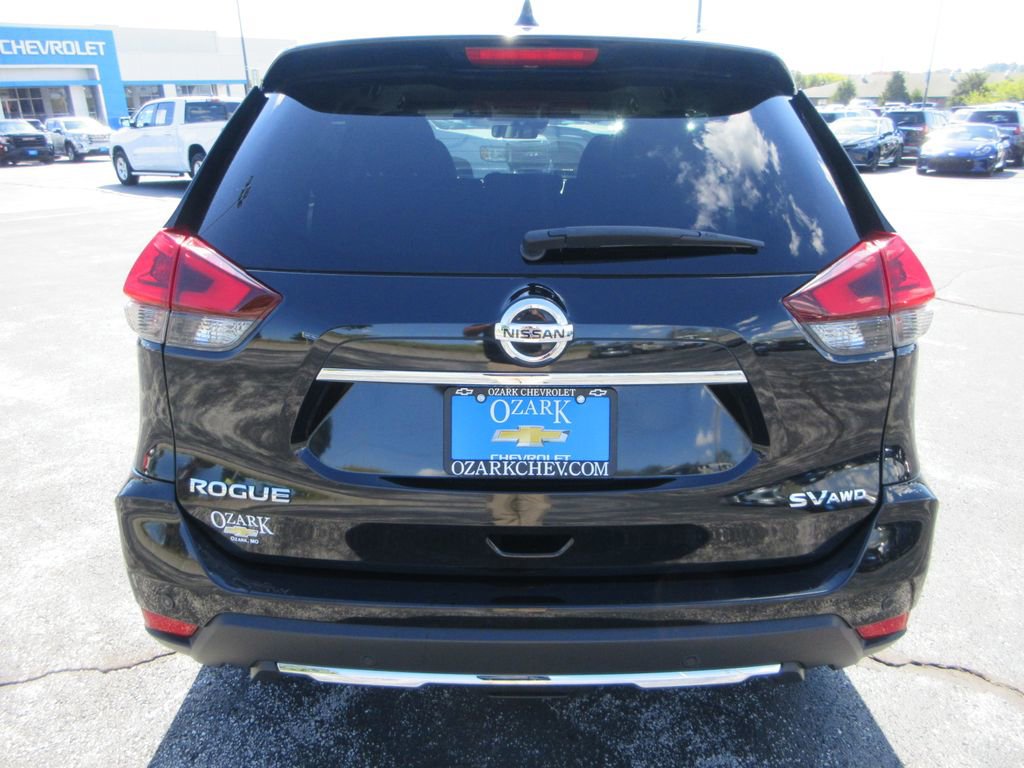 2020 Nissan Rogue SV AWD photo 4
