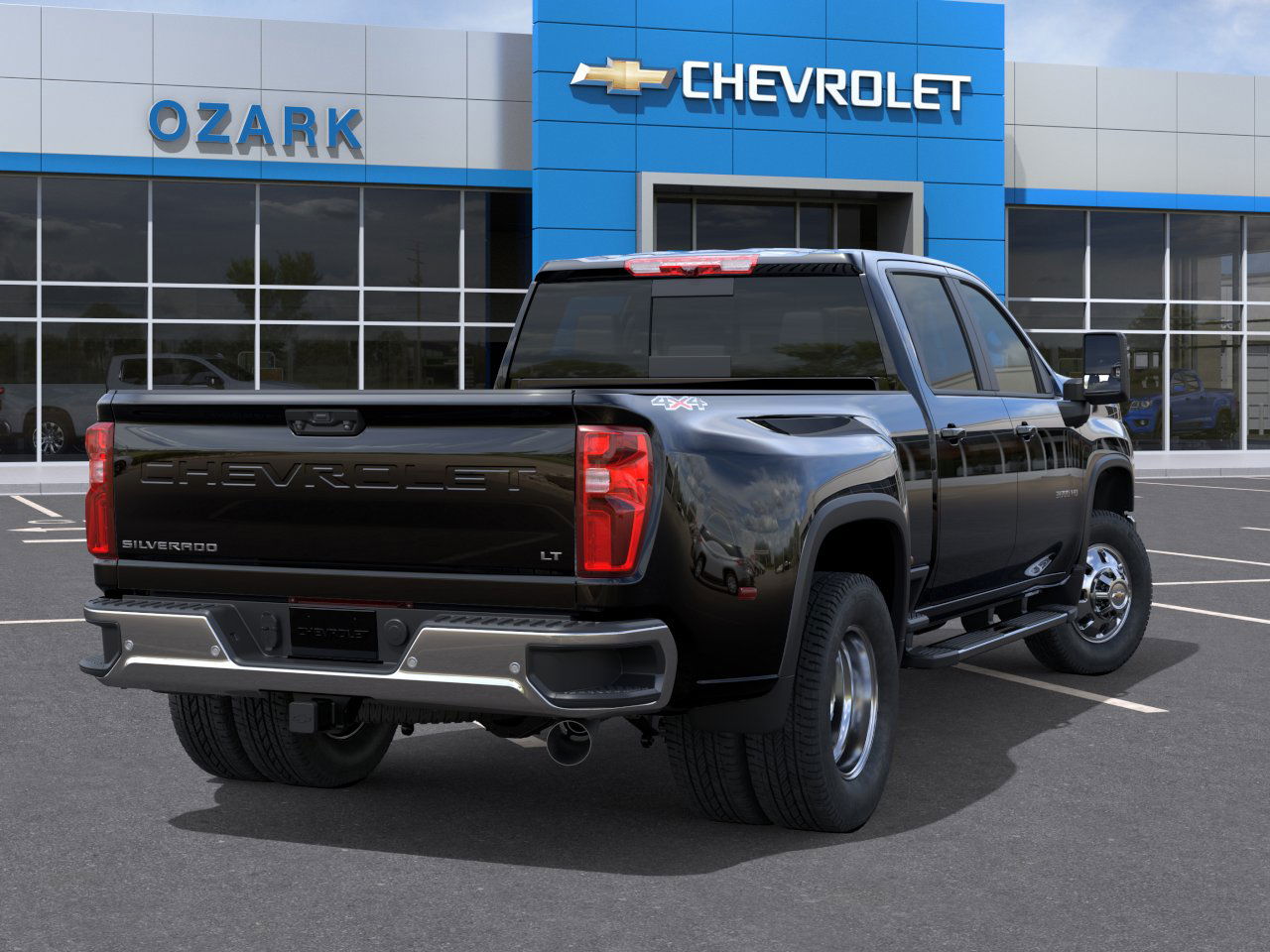 2026 Chevrolet Silverado LT photo 4