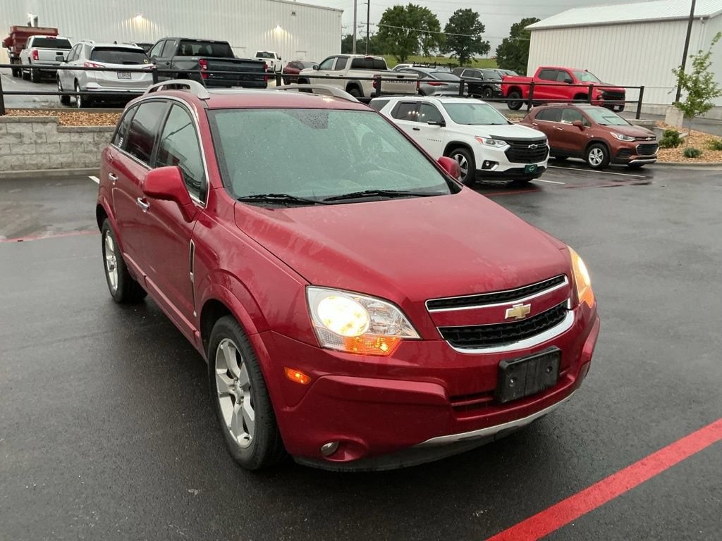 Used 2014 Chevrolet Captiva LT SUV