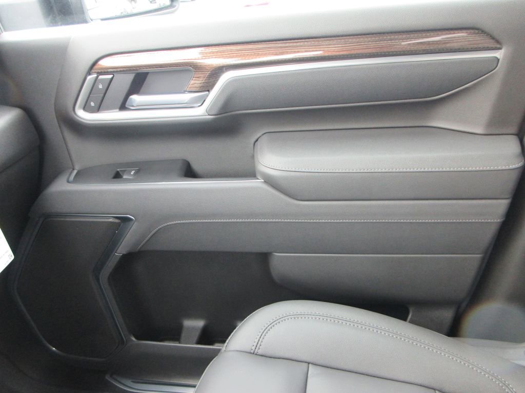 2026 Chevrolet Silverado 3500 HD LT - Photo 35